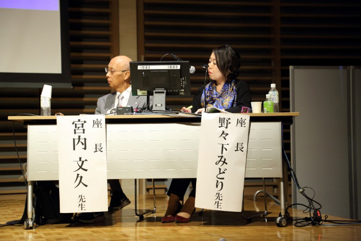 座長の宮内文久・愛媛労災病院院長(左)と野々下みどり・株式会社LHEメディカルコンサルティング代表(右)